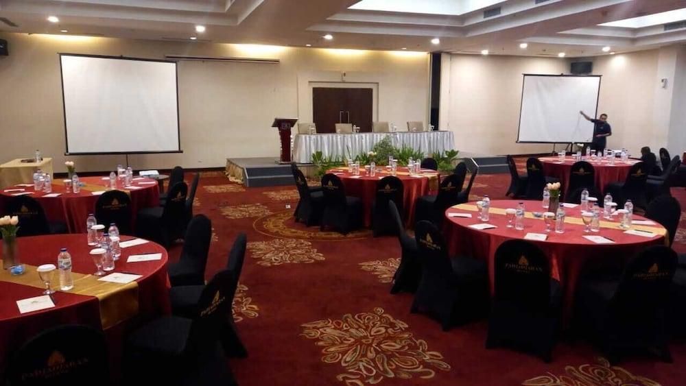 Padjadjaran Hotel Bogor Exterior foto
