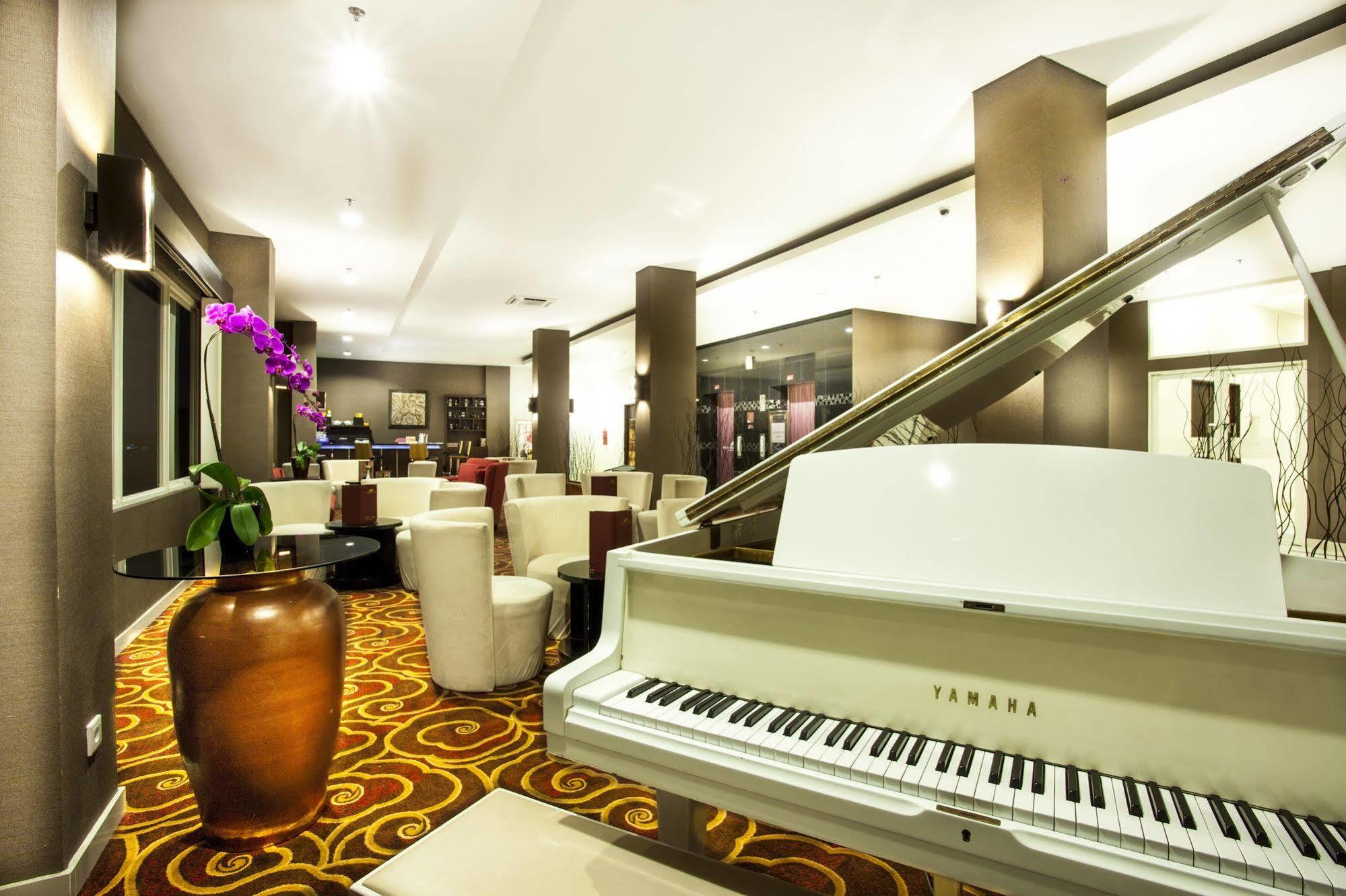 Padjadjaran Hotel Bogor Exterior foto